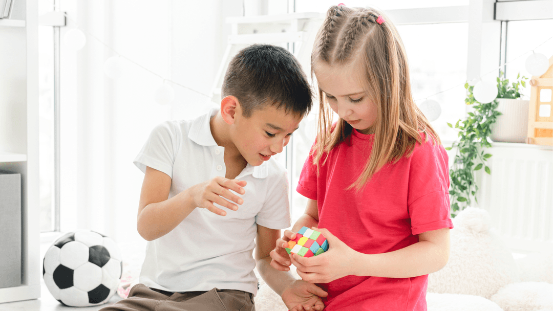 Juguetes atemporales — Tamagotchi, Littlest Pet Shop, Cubo de Rubik